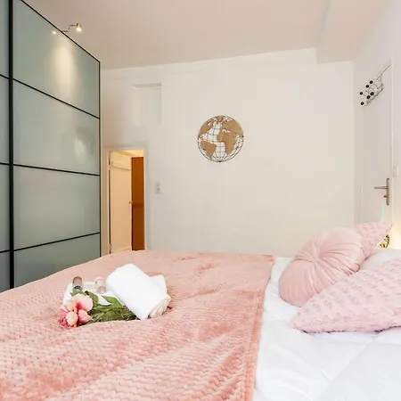 Apartment Lou Bantry Ap4349 By Riviera
